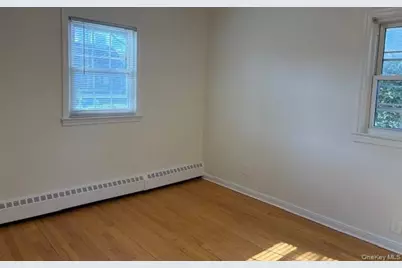 209 Brompton Road, Garden City, NY 11530 - Photo 12