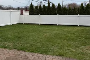 209 Brompton Rd, Garden City, NY 11530 - Photo 18