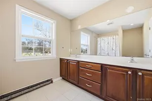 63 Pinedale Ave, Farmingville, NY 11738 - Photo 20