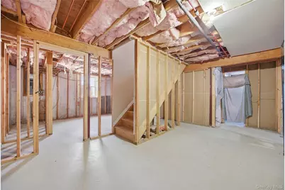 63 Pinedale Avenue, Farmingville, NY 11738 - Photo 26