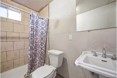 63 Pinedale Avenue, Farmingville, NY 11738 - Photo 28