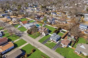 63 Pinedale Ave, Farmingville, NY 11738 - Photo 34