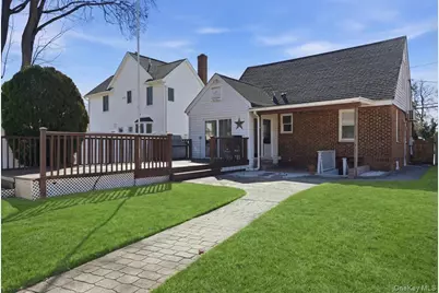 120 Linwood Avenue, North Bellmore, NY 11710 - Photo 24