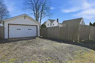 120 Linwood Ave, North Bellmore, NY 11710 - Photo 26