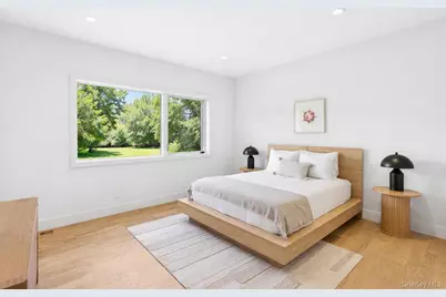 32 School Street, East Hampton, NY 11937 - Photo 22