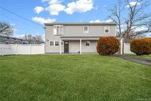 55 Schleigel Blvd, Farmingdale, NY 11735 - Photo 4