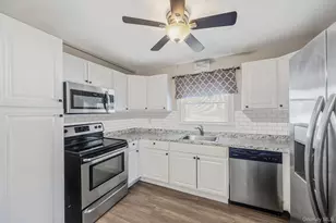 77 Market St, Mastic Beach, NY 11951 - Photo 8