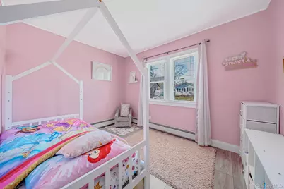 77 Market Street, Mastic Beach, NY 11951 - Photo 18