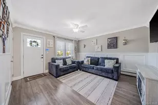 77 Market St, Mastic Beach, NY 11951 - Photo 4