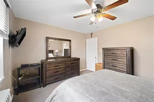 226-10 Manor Rd, Queens Village, NY 11427 - Photo 16