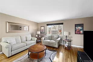 226-10 Manor Rd, Queens Village, NY 11427 - Photo 6