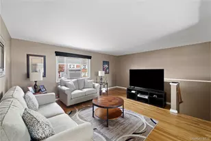 226-10 Manor Rd, Queens Village, NY 11427 - Photo 4