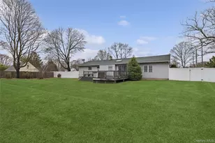 72 Jarvin Rd, Port Jefferson Station, NY 11776 - Photo 2