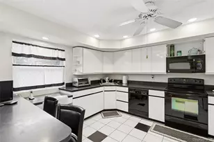 72 Jarvin Rd, Port Jefferson Station, NY 11776 - Photo 12