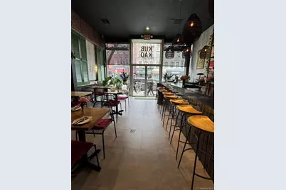 988 Manhattan Avenue, Brooklyn, NY 11222 - Photo 6