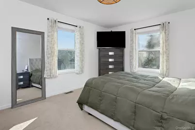 34 Ashburton Road, Carmel, NY 10512 - Photo 2