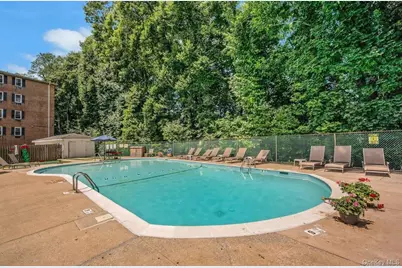 4 Consulate Drive #1B, Tuckahoe, NY 10707 - Photo 6