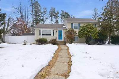 30 Middle Drive, Huntington, NY 11743 - Photo 1