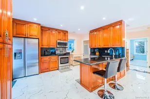 108-25 Union Tpke, Forest Hills, NY 11375 - Photo 12