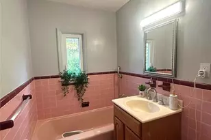 65-43 Alderton St, Rego Park, NY 11374 - Photo 12