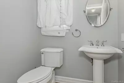 949 Union Street, Bohemia, NY 11716 - Photo 18