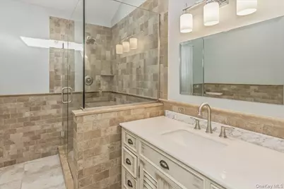 949 Union Street, Bohemia, NY 11716 - Photo 22