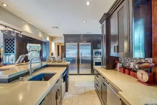 959 S End Rd, Woodmere, NY 11598 - Photo 10