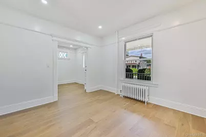 108 N Forest Avenue, Rockville Centre, NY 11570 - Photo 6