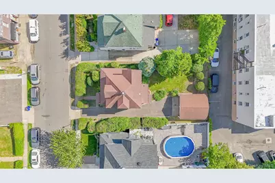 108 N Forest Avenue, Rockville Centre, NY 11570 - Photo 28