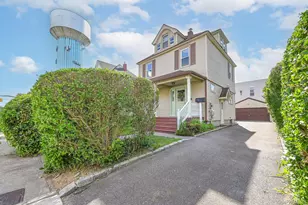 108 N Forest Ave, Rockville Centre, NY 11570 - Photo 22