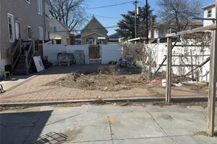 136-15 Whitelaw St, Ozone Park, NY 11417 - Photo 10
