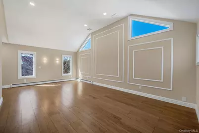 1027 Windermere Road, Franklin Square, NY 11010 - Photo 28