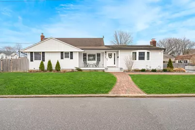 48 Butler Street, West Islip, NY 11795 - Photo 1