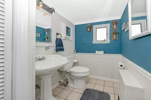 48 Butler St, West Islip, NY 11795 - Photo 20