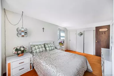 114 Norman Drive, Bohemia, NY 11716 - Photo 16