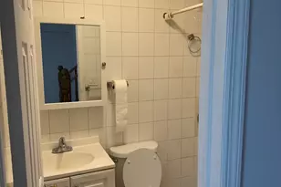 47-25 208, Bayside, NY 11361 - Photo 10