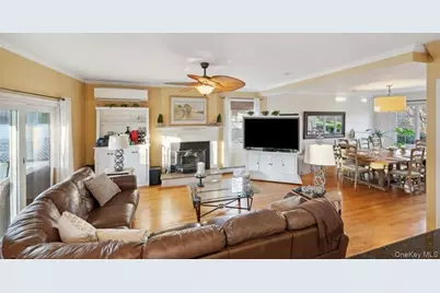 23 N Westbury Road, Hampton Bays, NY 11946 - Photo 6