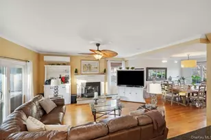 23 N Westbury Rd, Hampton Bays, NY 11946 - Photo 6