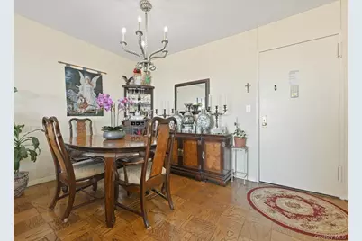 26910 Grand Central Parkway #31B, Floral Park, NY 11005 - Photo 6