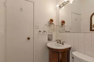 2038 Berfond Ct, Merrick, NY 11566 - Photo 14