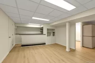 2038 Berfond Ct, Merrick, NY 11566 - Photo 22