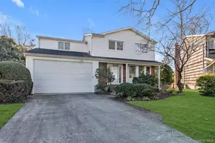 2038 Berfond Ct, Merrick, NY 11566 - Photo 2