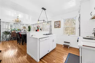 233 Clunie Ave, Yonkers, NY 10703 - Photo 14