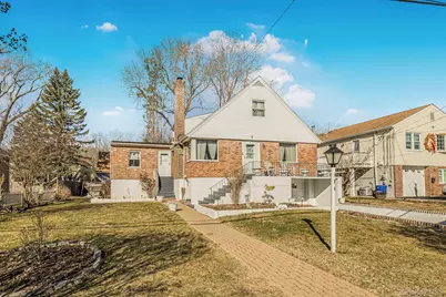 233 Clunie Avenue, Yonkers, NY 10703 - Photo 1