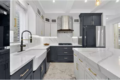 14-09 133rd Place, College Point, NY 11356 - Photo 8