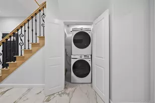 14-09 133rd Pl, College Point, NY 11356 - Photo 24