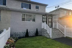 69-51 Almeda Ave, Far Rockaway, NY 11692 - Photo 14