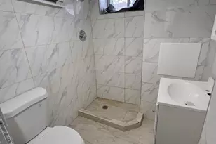 932 E 215th St, Bronx, NY 10469 - Photo 18