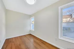 100-35 204th St, Hollis, NY 11423 - Photo 20