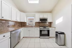 1100 Jefferson Pl, Baldwin, NY 11510 - Photo 12